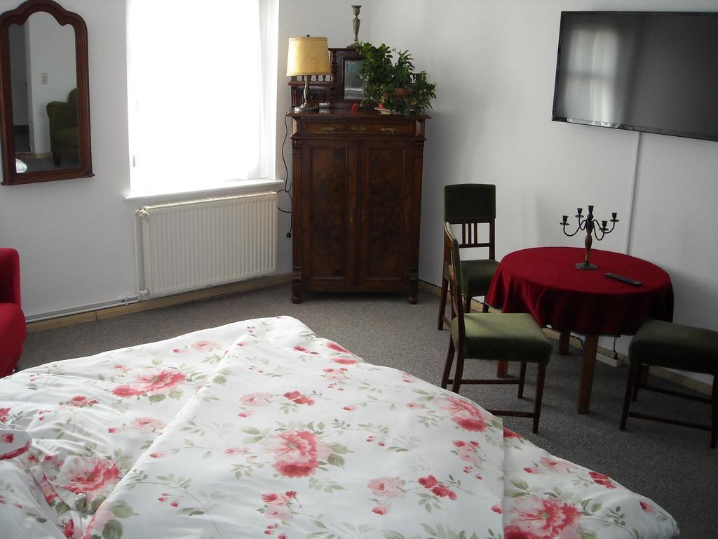 Ferienwohnung Auf Ehem. Alten Bauernhof Liebenwalde Extérieur photo