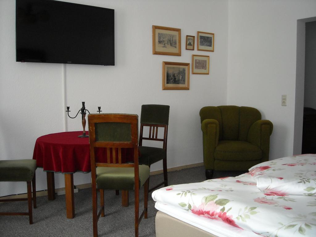 Ferienwohnung Auf Ehem. Alten Bauernhof Liebenwalde Extérieur photo